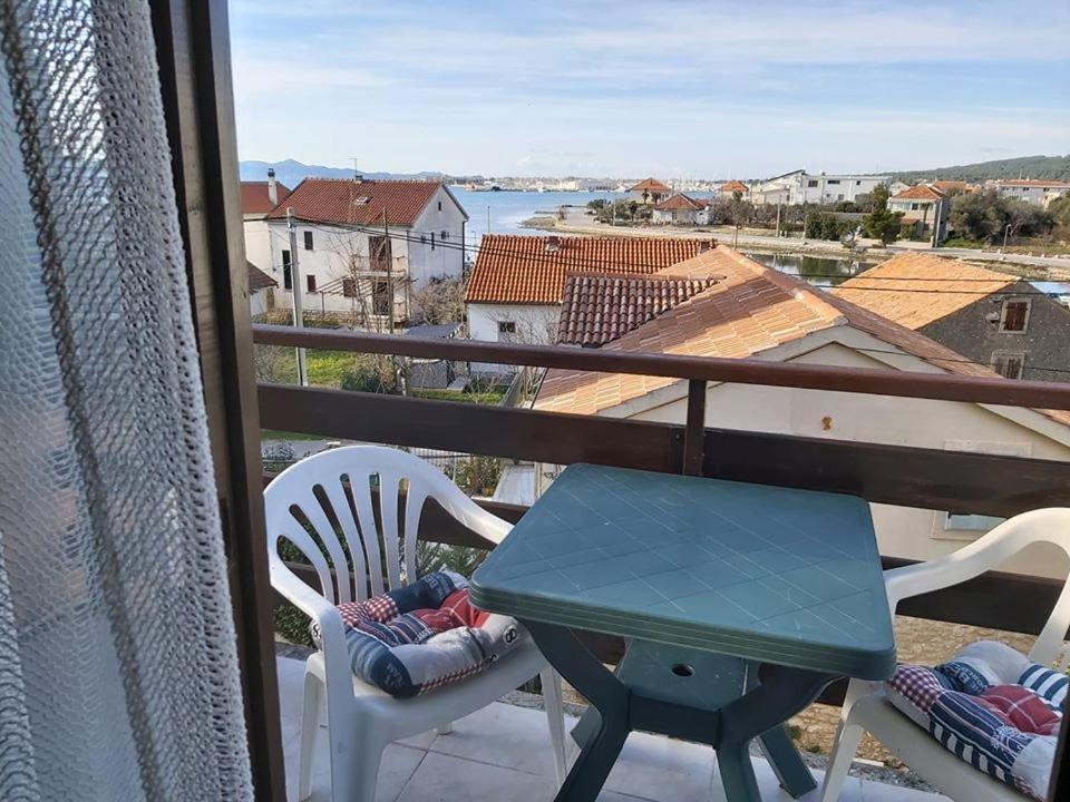 Apartmani Svitlana Sukošan المظهر الخارجي الصورة