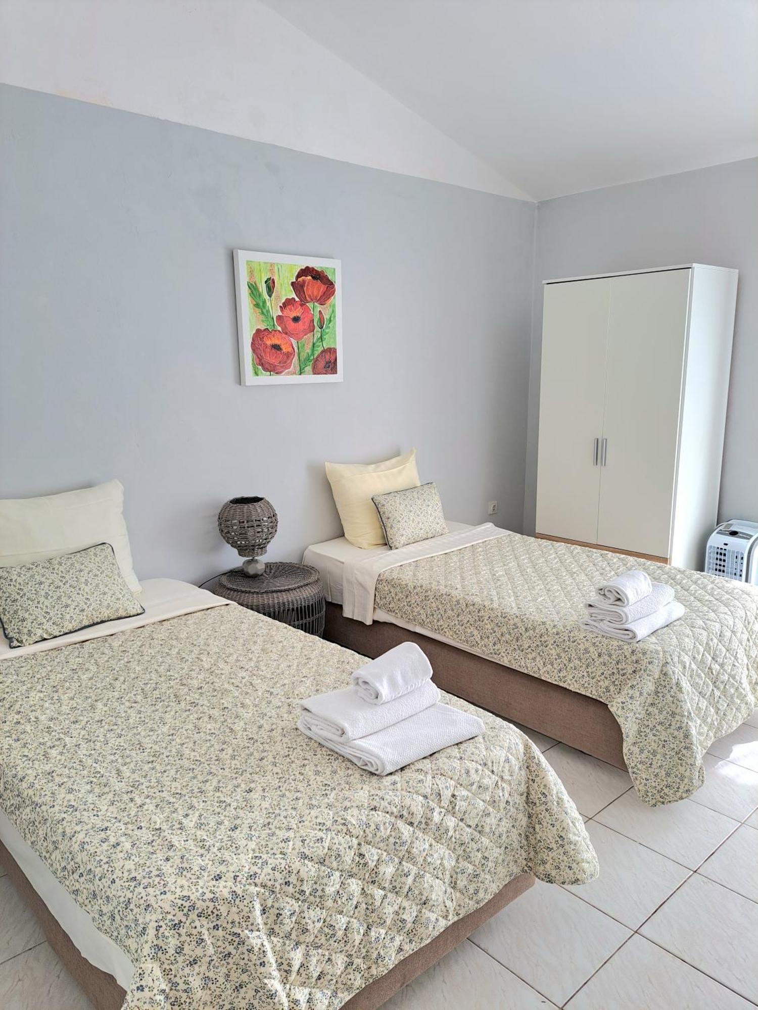 Apartmani Svitlana Sukošan المظهر الخارجي الصورة